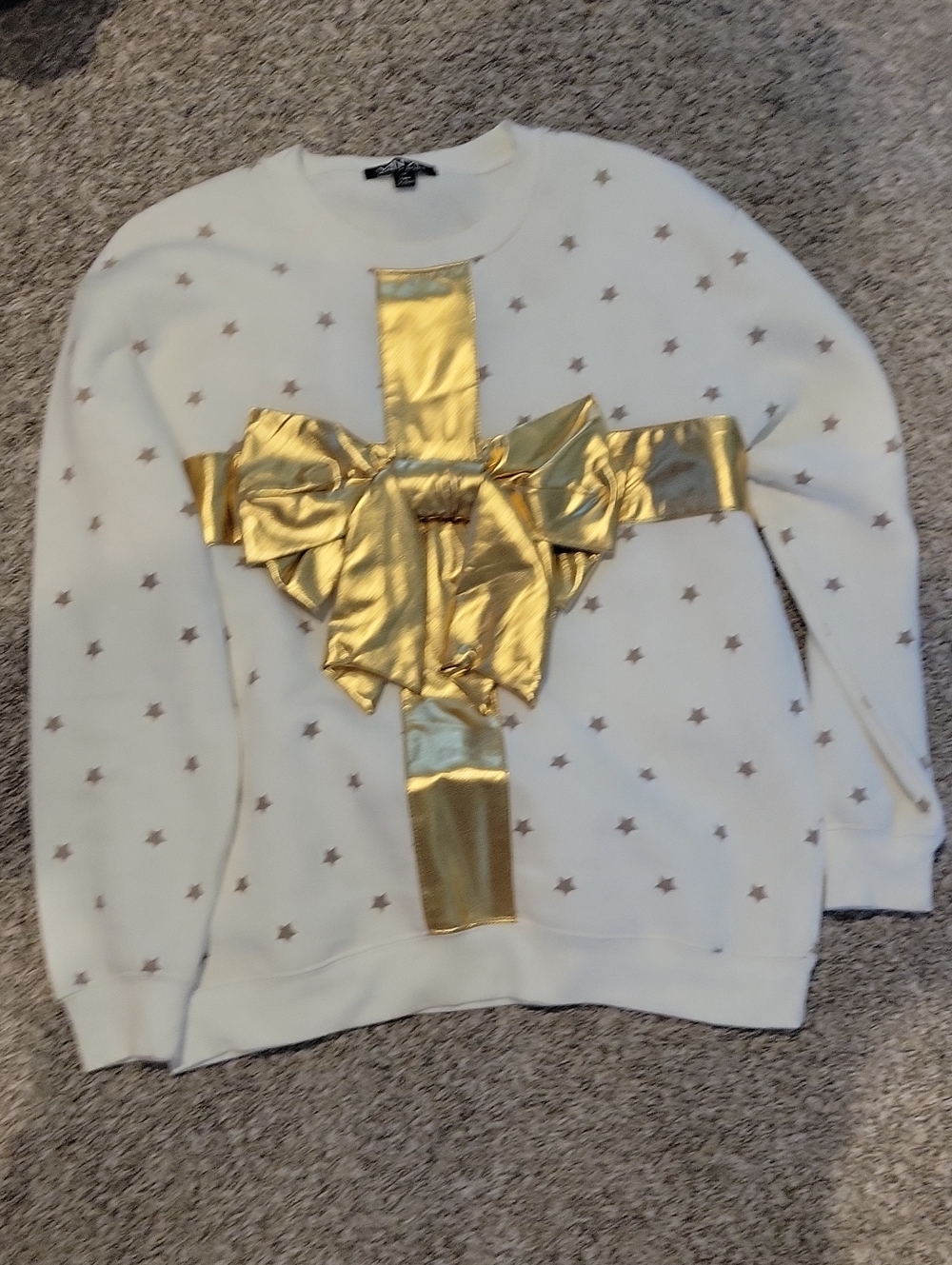 White Star-Print Crewneck Sweater with Gold Bow Accent